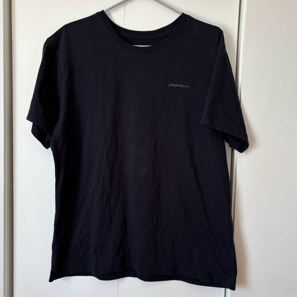 🎉4/30$🎉 Eddie Bauer Minimalist Black Tee - Size L